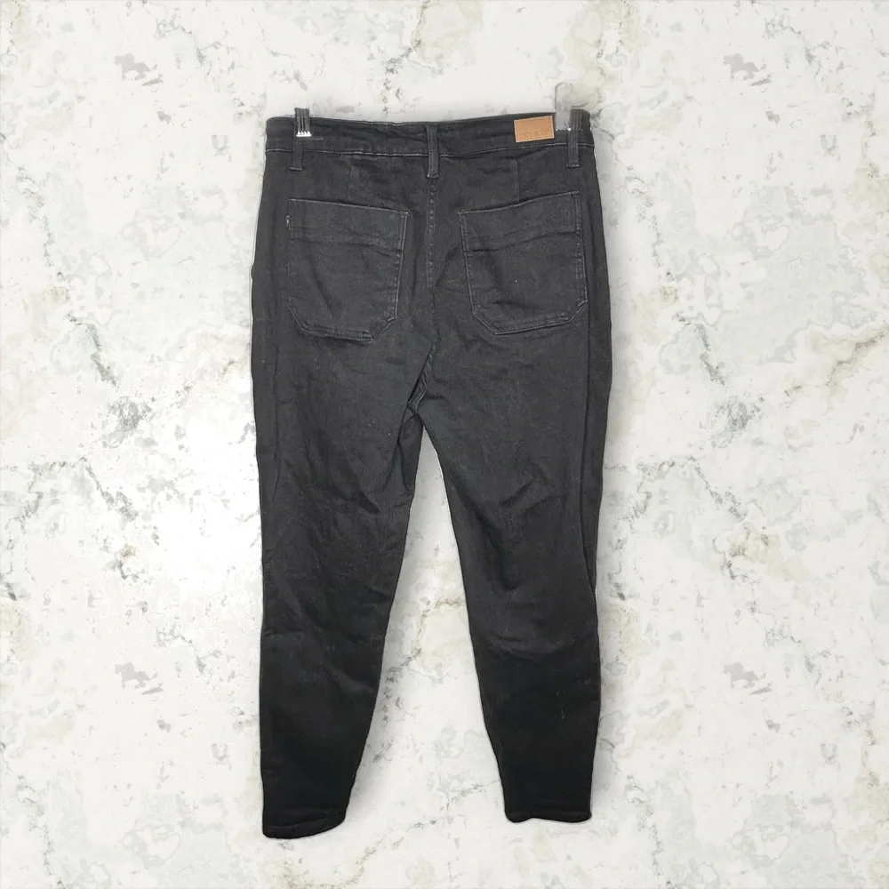 Judy Blue Jogger - Picture 4 of 10